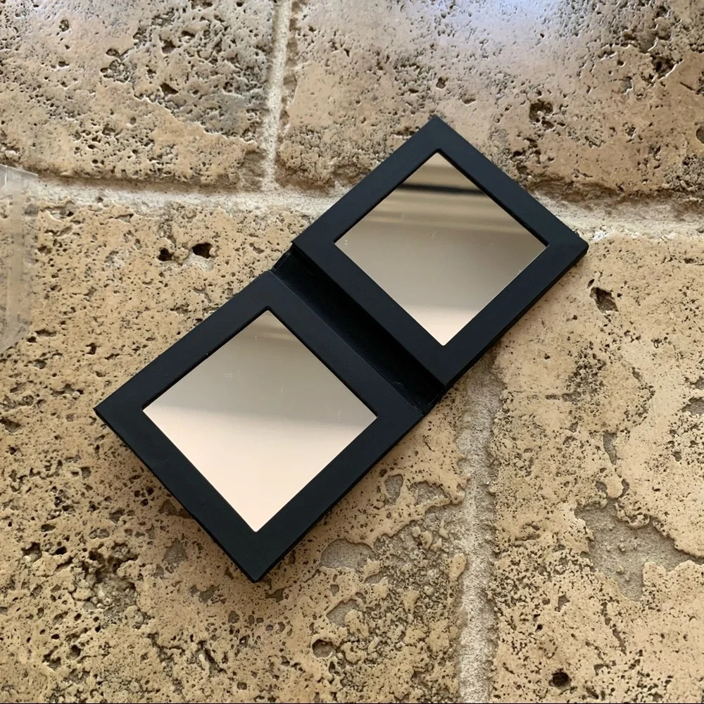 Miss Smarty Pants Compact Mirror Pocket Papyrus